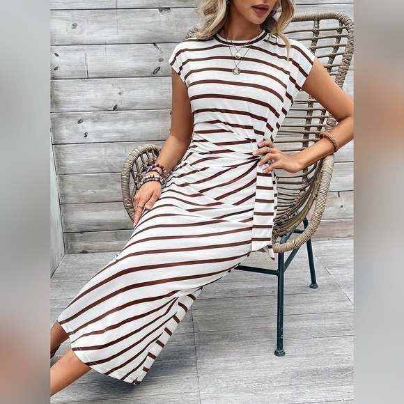 Frenchy Tie Knotted Striped Side Casual Dress - Picture 6 of 6